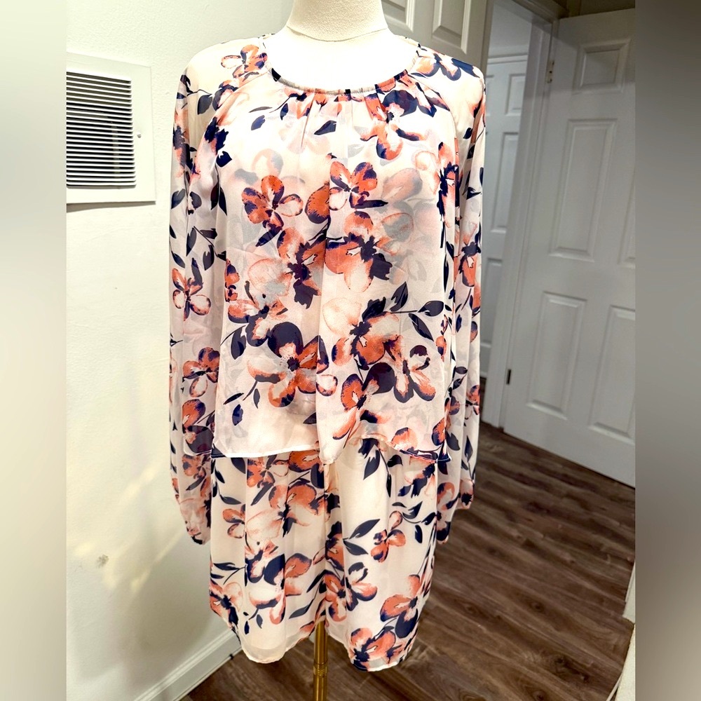 Two Arrows Floral Long Sleeve Romper – Size M